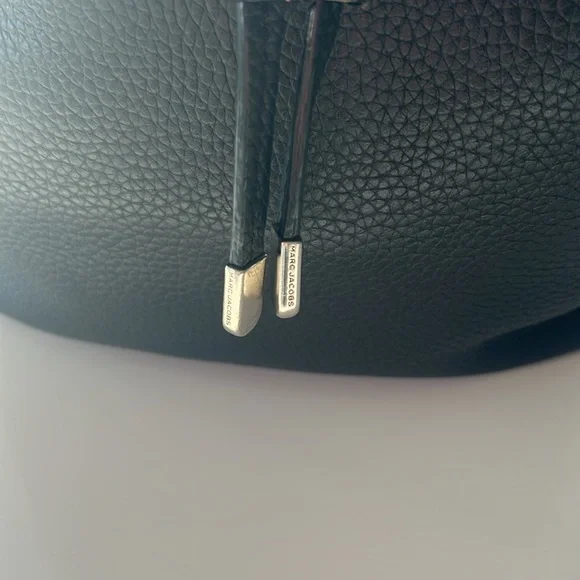 Authentic Marc Jacobs Leather Backpack - Picture 4 of 11